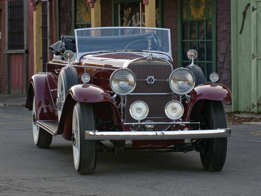  Cadillac Series 370A V12 Roadster by Fleetwood 1931 года  (фото 1 из 6)